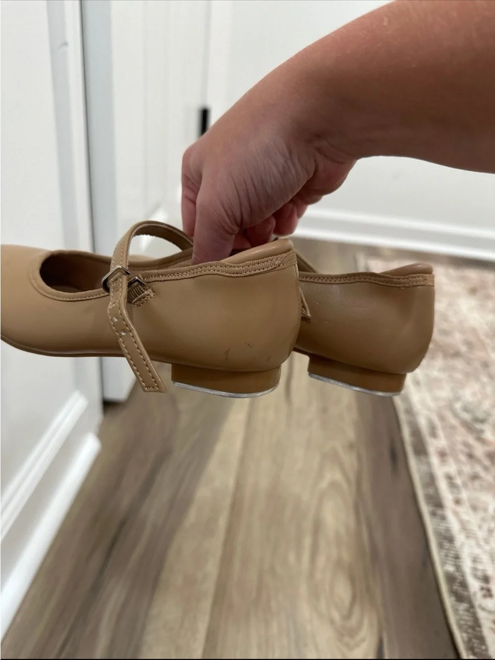 Kids Mary Jane Tap Shoes in Tan